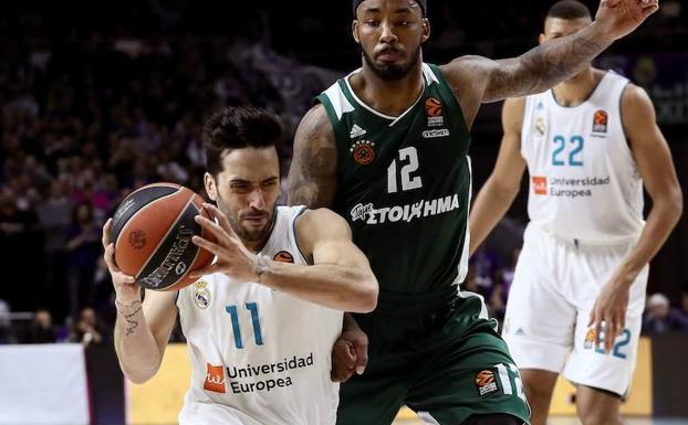 Campazzo, durante el partido ante el Panathinaikos de la fase regular de la Euroliga disputado en el Wizink Center. 