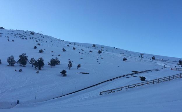 En 'La Nieve de Madrid' todavía se mantienen 22 kilómetros de pistas