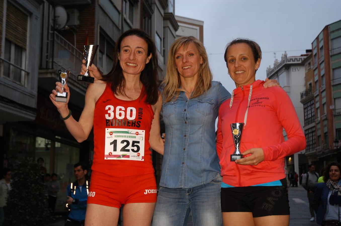Los atletas Benmeziane y De Blas entraron de la mano en la carrera masculina mientras que Paula Sanz fue la mejor en categoría femenina en una prueba que hizo las veces de Campeonato de La Rioja de los 10 kilómetros.