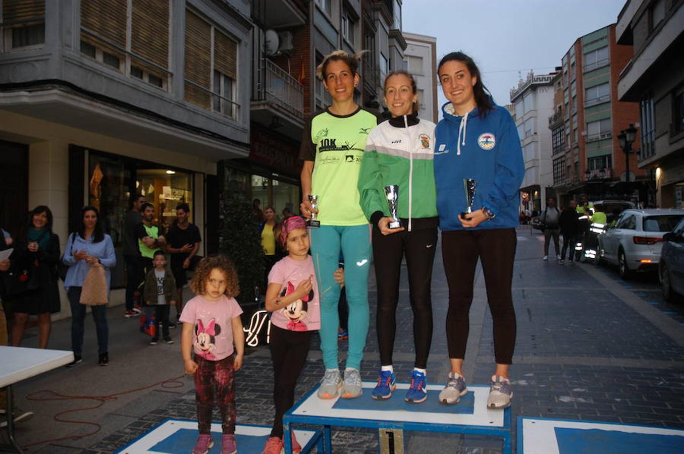 Los atletas Benmeziane y De Blas entraron de la mano en la carrera masculina mientras que Paula Sanz fue la mejor en categoría femenina en una prueba que hizo las veces de Campeonato de La Rioja de los 10 kilómetros.