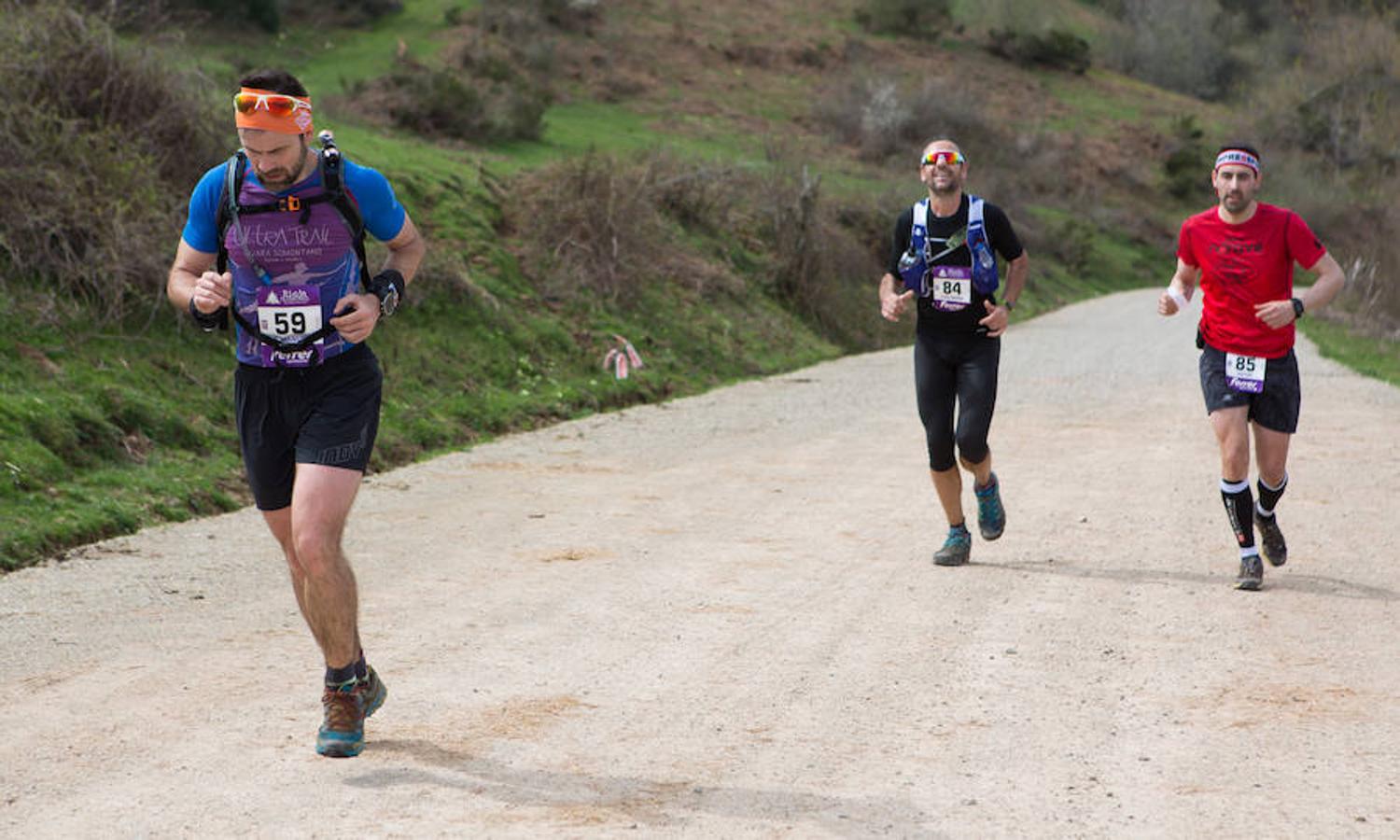 La tercera y última etapa del IV Ultratrail se ha celebrado hoy con salida y llegada en San Millán de la Cogolla, con 36 kilómetros. y 1.800 metros de desnivel, pasando por Pazuengos y Turza y acercándose a Urdanta. Este año no se ascenderá al San Lorenzo por seguridad, debido a la gran cantidad de nieve acumulada