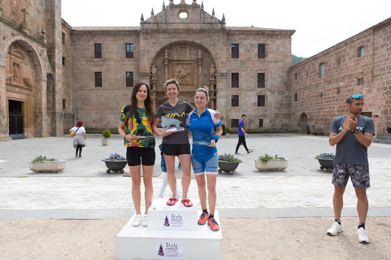 La tercera y última etapa del IV Ultratrail se ha celebrado hoy con salida y llegada en San Millán de la Cogolla, con 36 kilómetros. y 1.800 metros de desnivel, pasando por Pazuengos y Turza y acercándose a Urdanta. Este año no se ascenderá al San Lorenzo por seguridad, debido a la gran cantidad de nieve acumulada