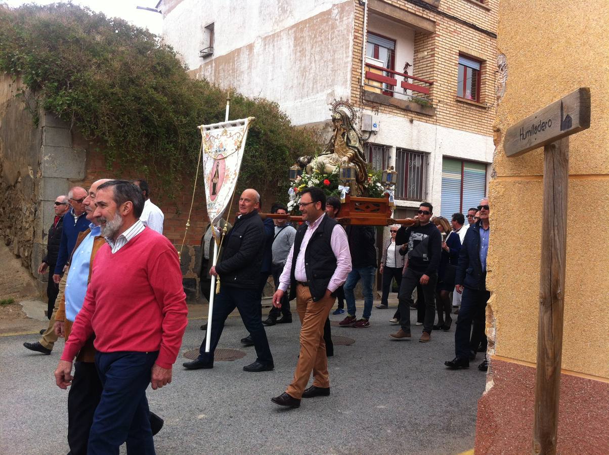Fotos: Gravalos: procesion por la Virgen del Humilladero