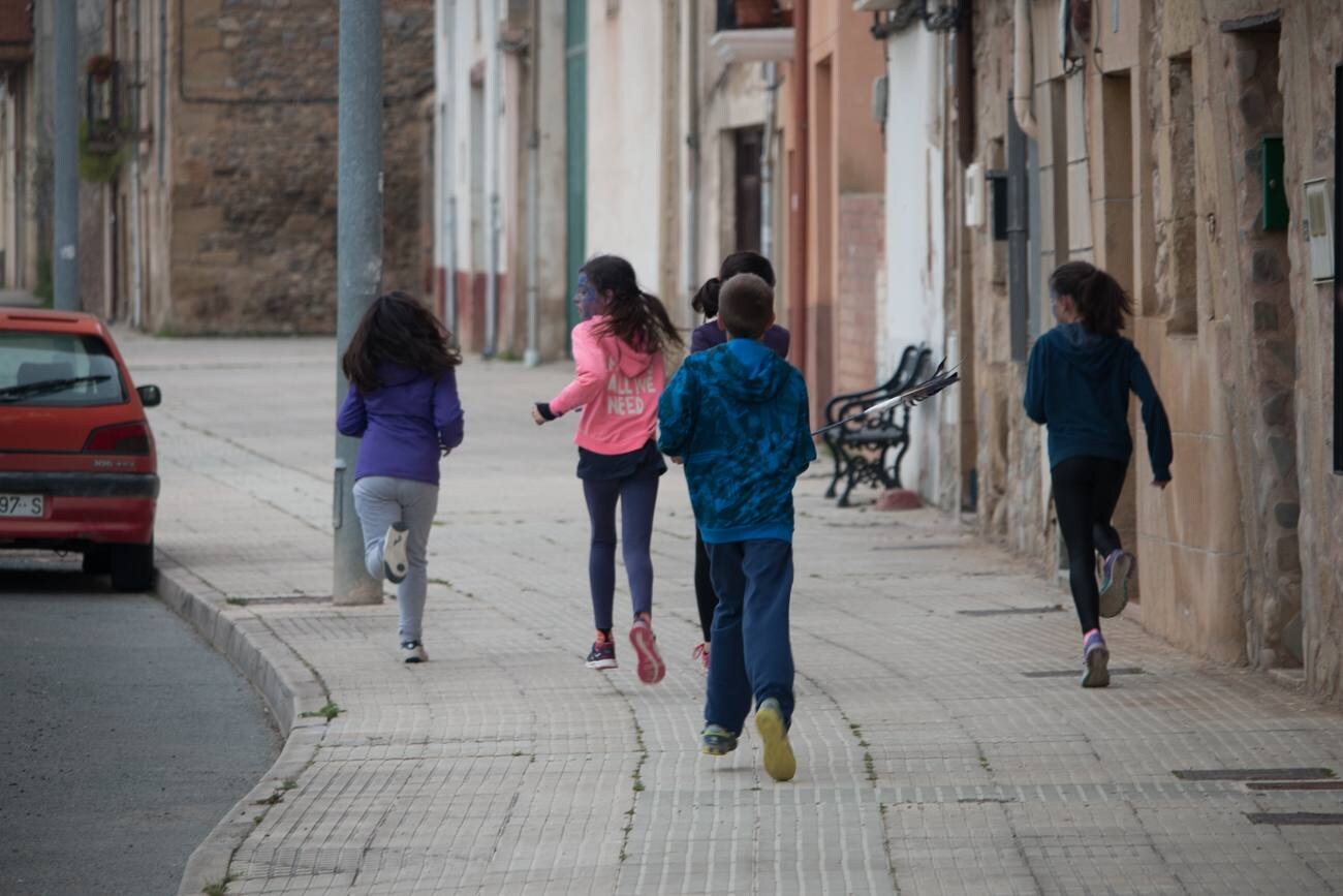  El 11 de mayo participarán en la procesión del Pan del Santo y del Peregrino, entre otros actos de este 25 de abril, cuando en la ciudad 'sale la gaita y el tamboril'