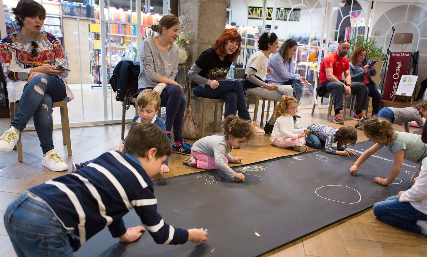 Fotos: Talleres con niños en Concéntrico