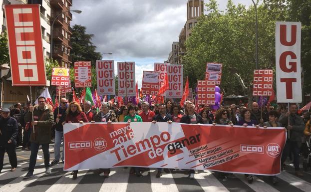 Cabecera de la manifestación de Logroño