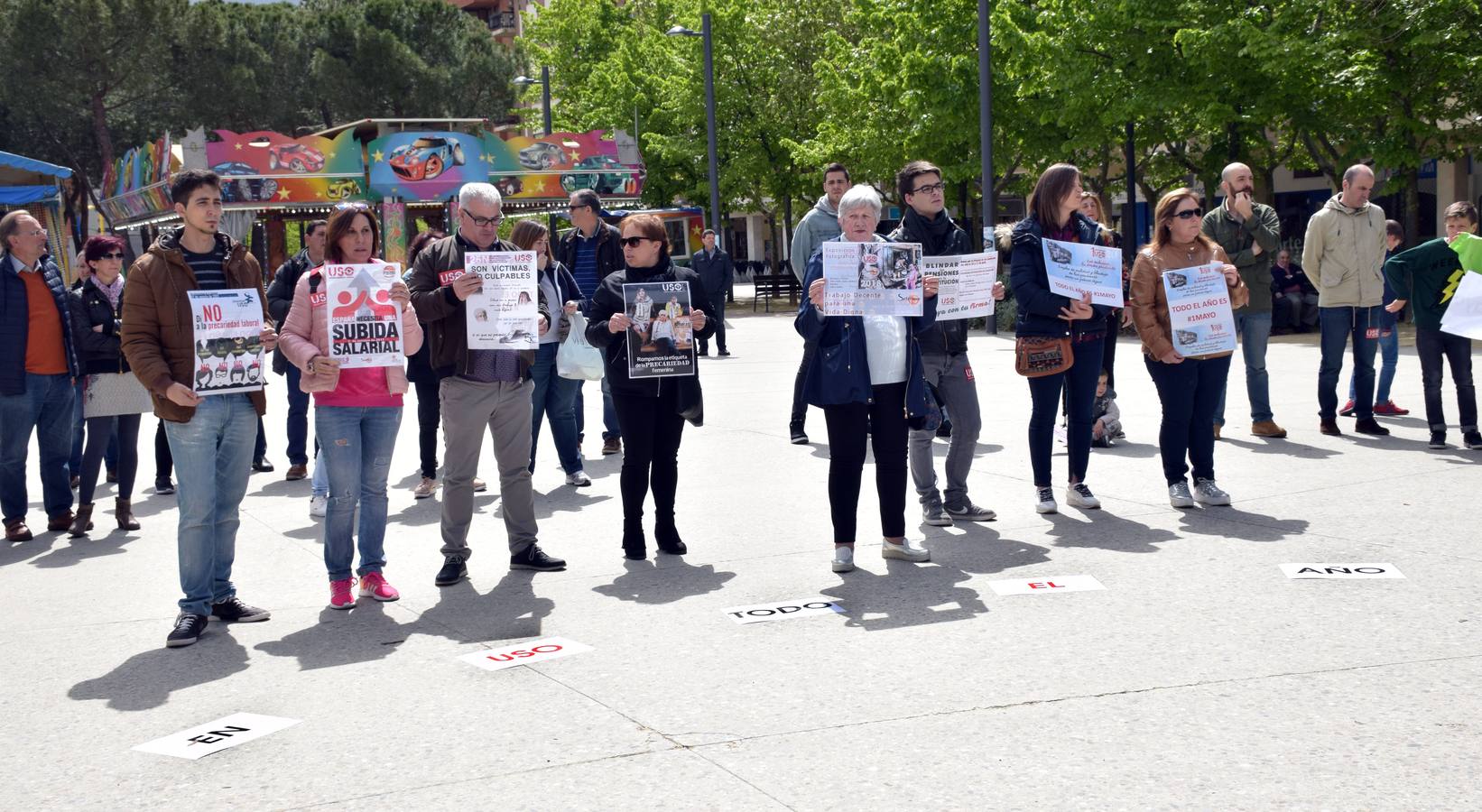 USO La Rioja ha celebrado el Primero de Mayo con el lema «Los salarios, la deuda pendiente. Empleo de calidad y blindaje de las pensiones» y ha realizado una concentración en la plaza Primero de Mayo de Logroño.