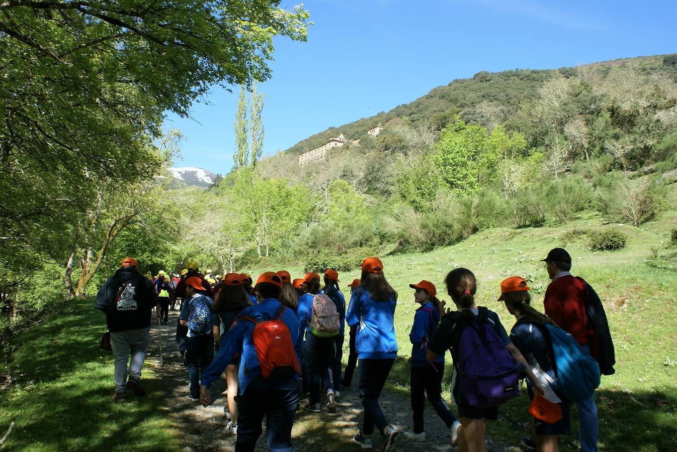 Fotos: Peregrinación de escolares a Valvanera