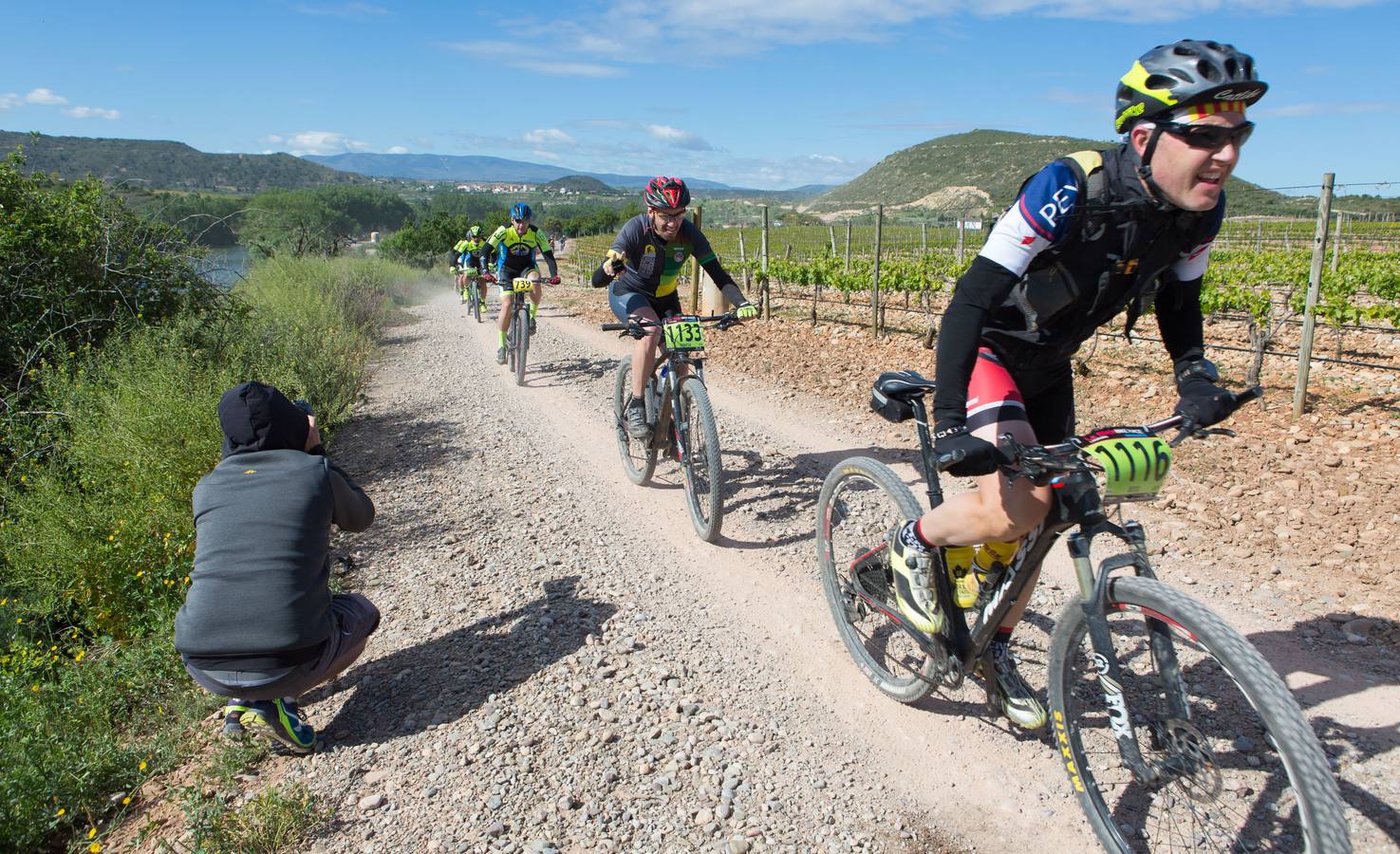 Fotos: La Rioja Bike Race - Tercera etapa: El paso por el meandro de Mantible