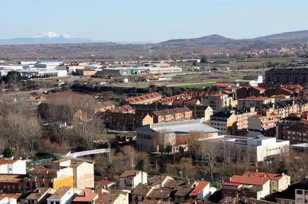 Vista del casco urbano de la ciudad de Nájera. :: F. D.