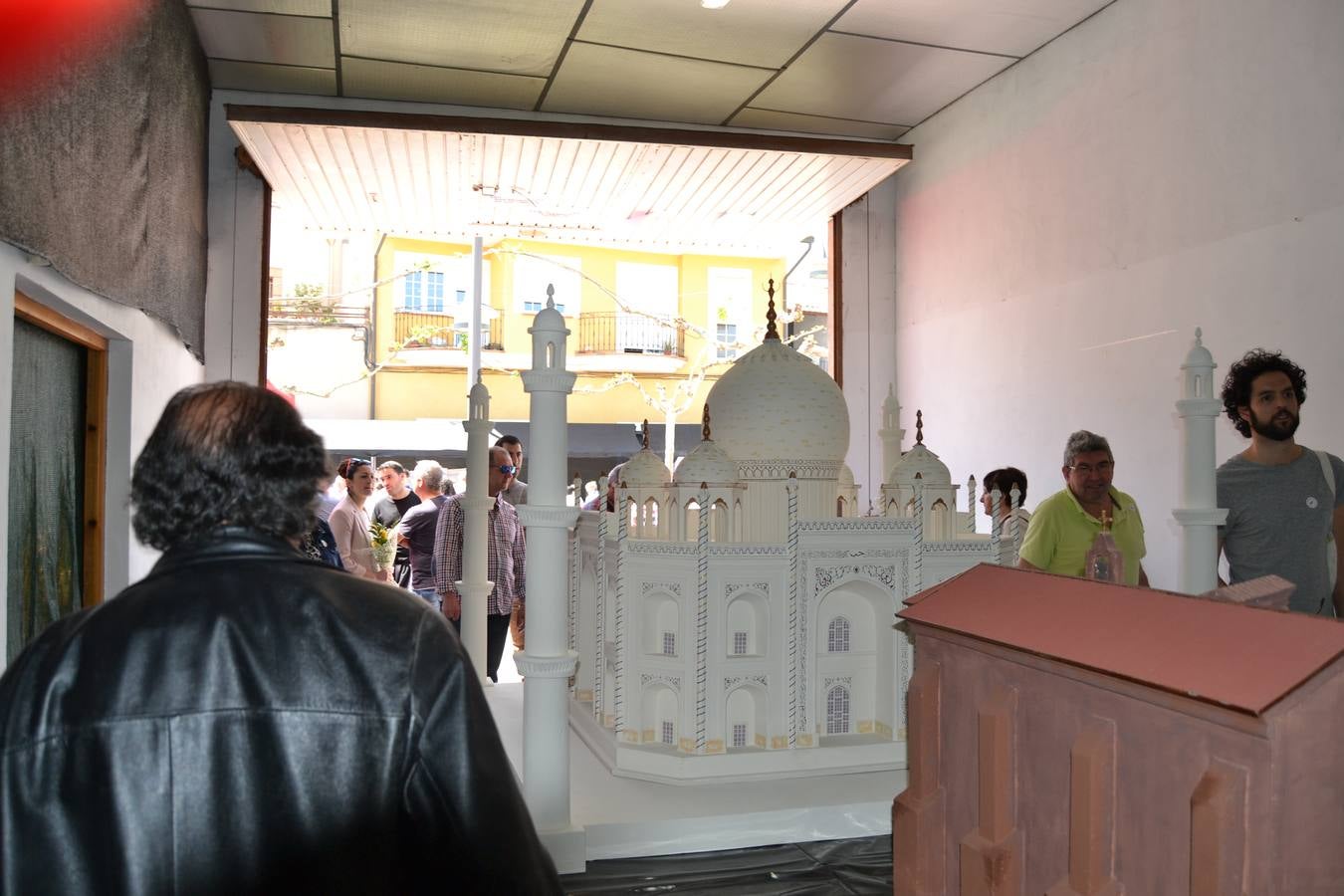 Fotos: Jaime Fernández realiza maquetas de los edificios más singulares derl mundo