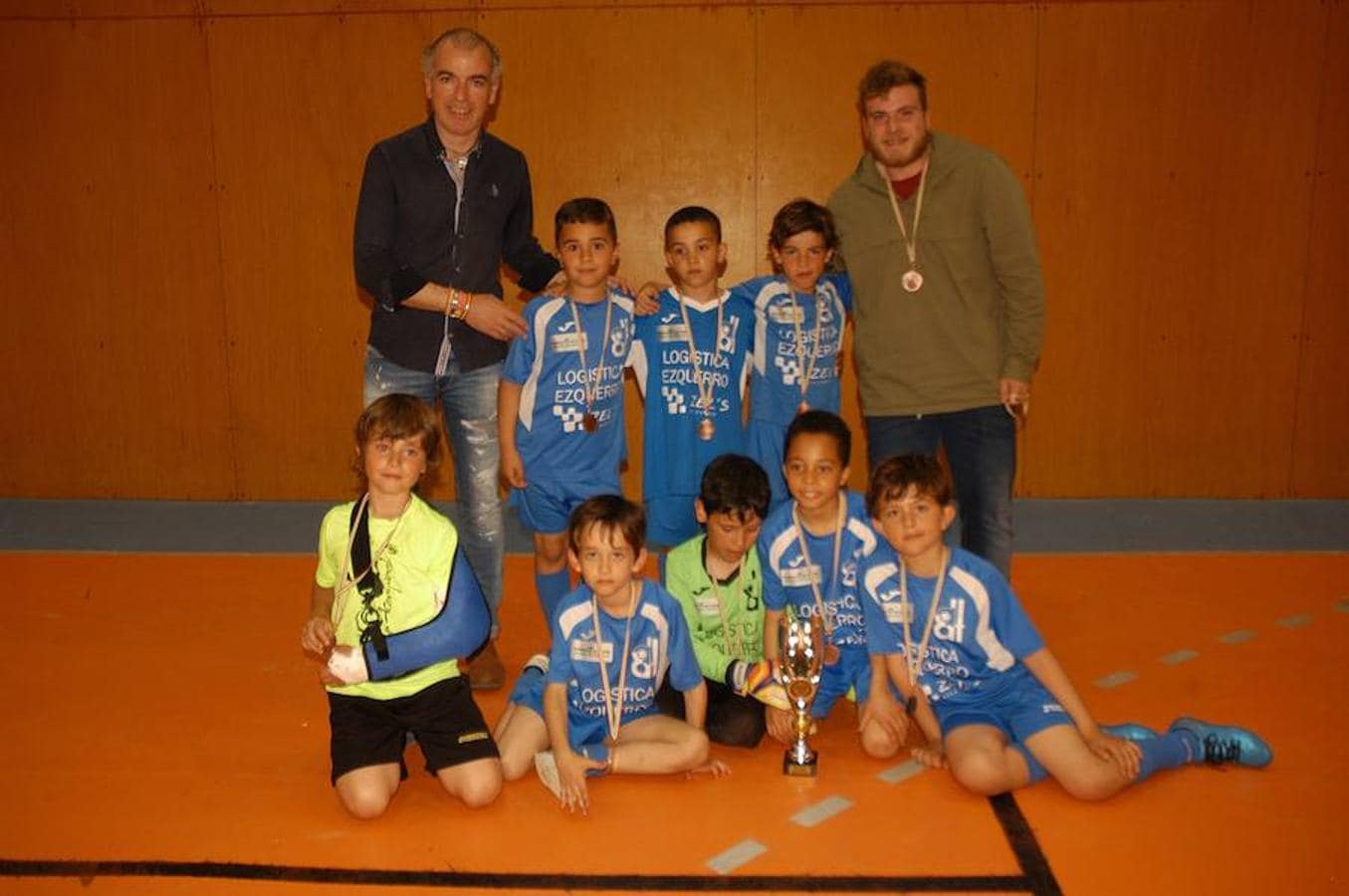 Fotos correspondientes al I torneo de fútbol sala del CDF SAn Agustín Ciudad de Calahorra-Memorial Angel Escribano disputado el sábado en el Pabellón Europa. 