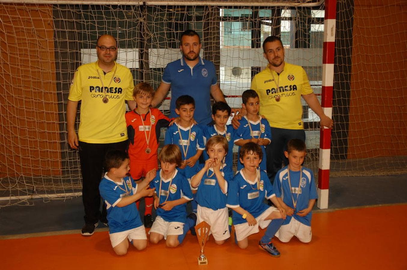 Fotos correspondientes al I torneo de fútbol sala del CDF SAn Agustín Ciudad de Calahorra-Memorial Angel Escribano disputado el sábado en el Pabellón Europa. 