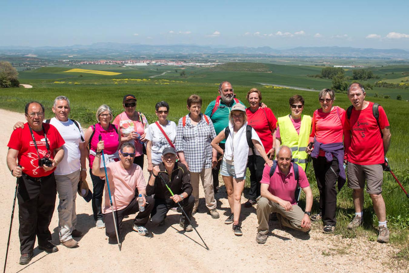 Gallinero de Rioja apunta a verano con su romería, la primera que se realiza tras las fiestas patronales de Santo Domingo. Después seguirán otras dos, ambas con destino a la ermita de Las Abejas.