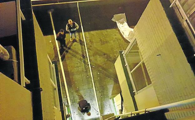 Fallece una menor al caer desde un decimoquinto piso en Bilbao