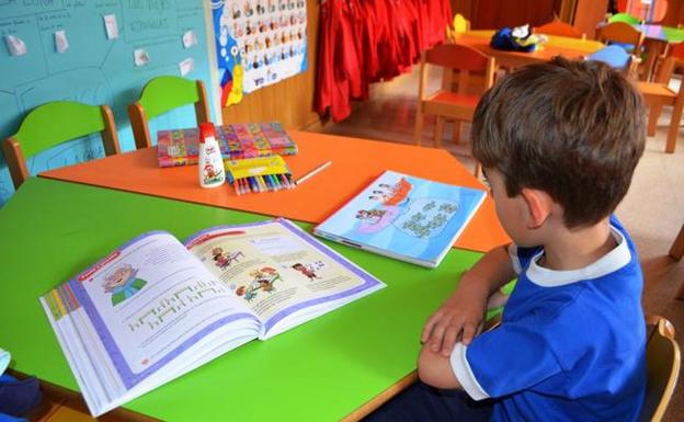 Calahorra abre una nueva convocatoria de becas escolares con 70.000 euros