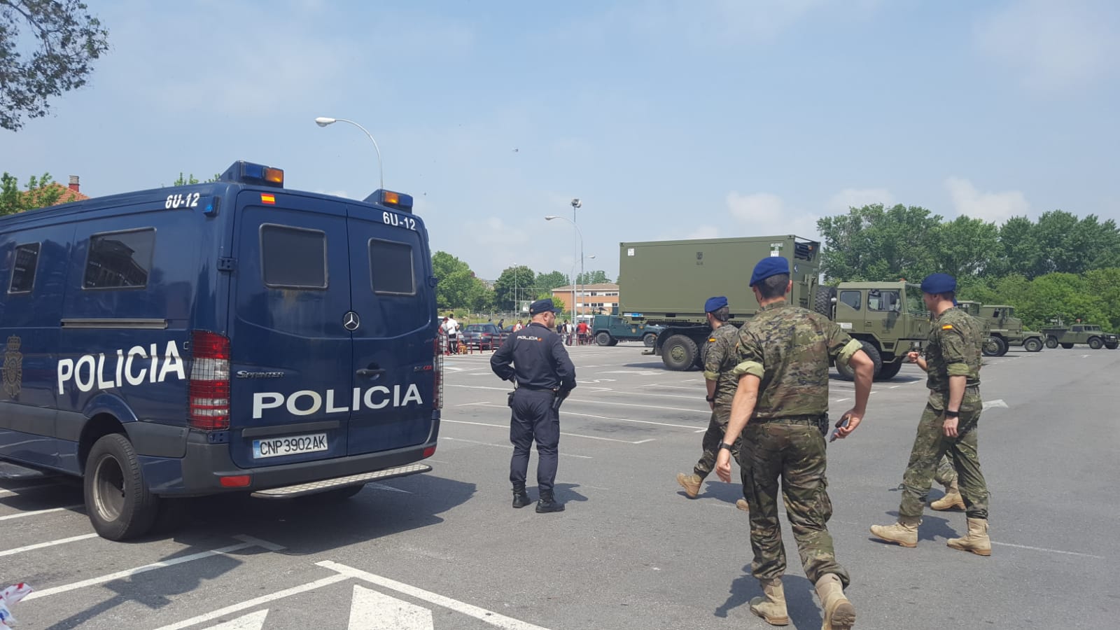 Fotos: Logroño, casi listo para el Día de las Fuerzas Armadas