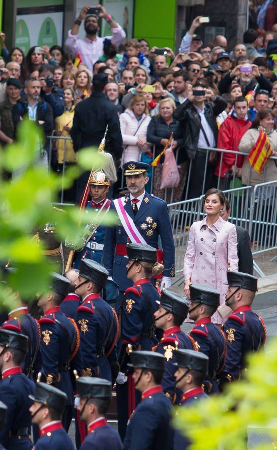 Emocionante Desfile del Día de las Fuerzas Armadas, que concgregó en Logroño a miles de personas.