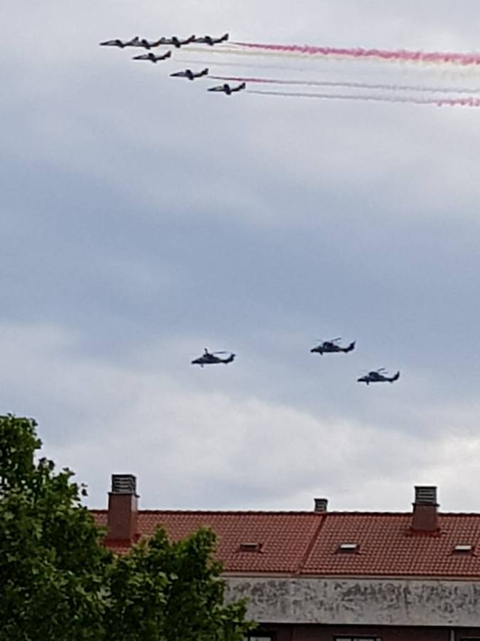 Logroño se vuelca con las Fuerzas Armadas en un impresionante desfile.