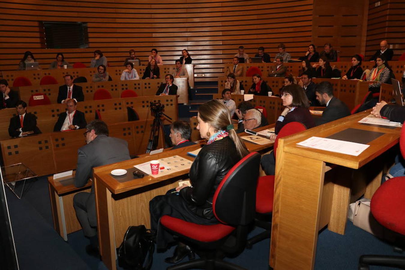 Intensa jornada de reflexión y debate en Chile en torno a las III Jornadas sobre Futuro en Español que se desarrollan en el Auditorio de la Biblioteca de la Universidad de los Andes.