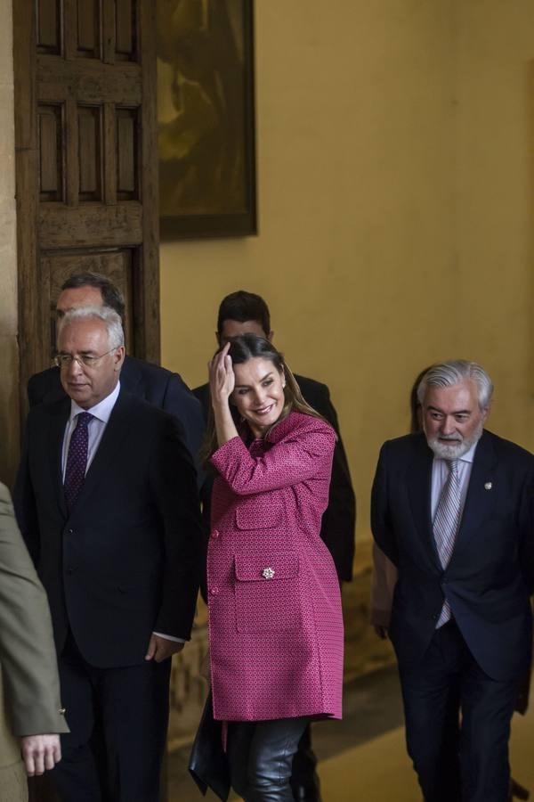 La Reina Letizia inauguró ayer en San Millán el seminario sobre el lenguaje en la era de la posverdad.