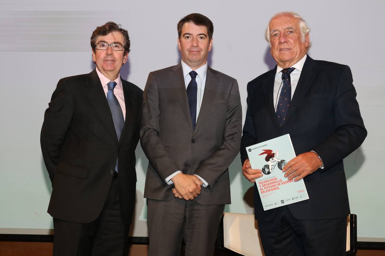 Fotos: Inauguración de la II Jornada del III Foro de Futuro en Español en Chile (II)