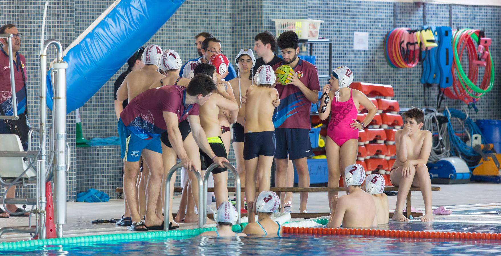 Fotos: Torneo San Bernabé de Waterpolo en Las Gaunas