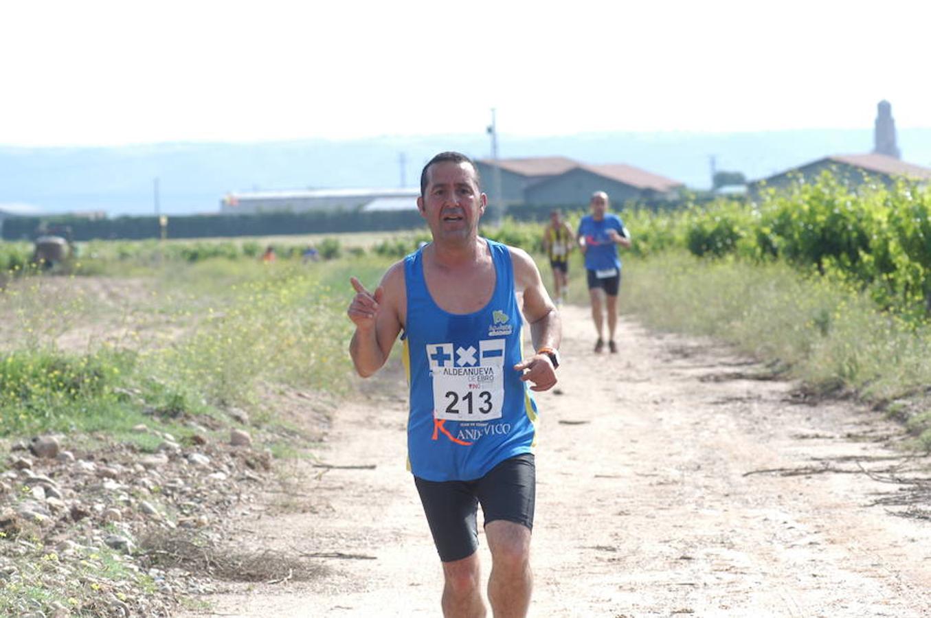 Marcha solidaria y carrera Runners & Wine del sábado por la mañana en Aldeanueva de Ebro.