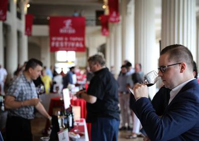 Imagen secundaria 1 - Imágenes del «Rioja Wines & Tapas Festival»