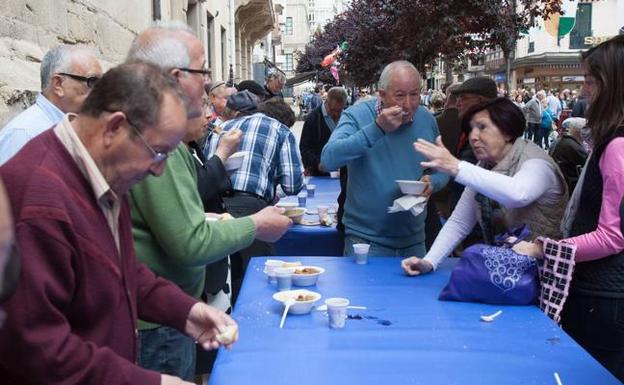 Ayuntamiento, feriantes y artesanos cierran con satisfacción las fiestas de San Bernabé