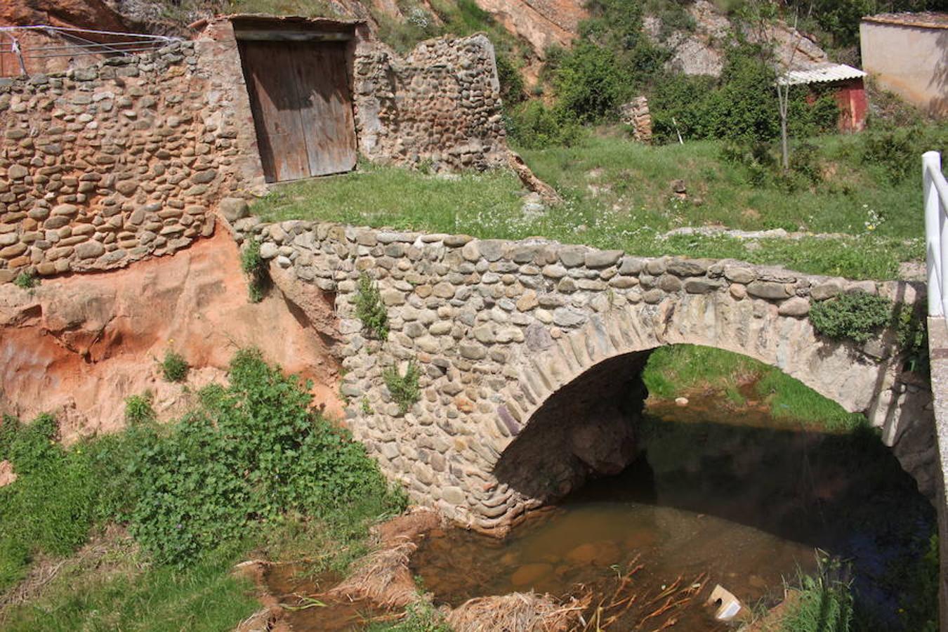 Imágenes de este domingo correspondientes al XXVII Encuentro de Asociaciones Culturales de La Rioja que se ha celebrado en Herce.