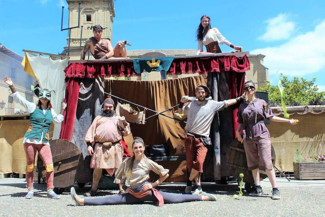 Briones ha vivido la segunda jornada medieval por su calles. Buenas ideas y propuestas de entretenimiento en una localización espectacular como es la monumental localidad riojalteña.