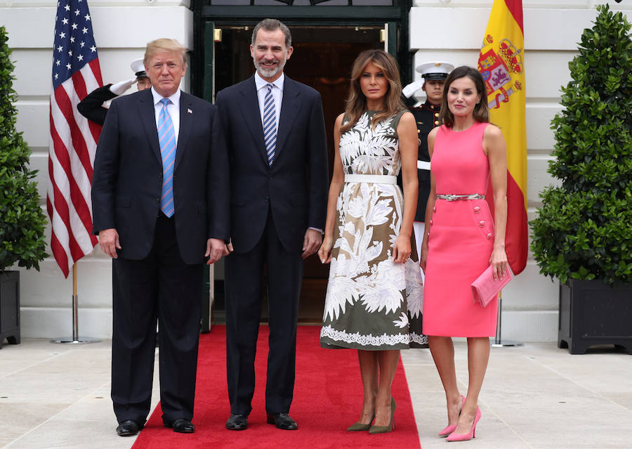 El presidente de Estados Unidos, Donald Trump, dijo hoy que le «gustaría» viajar a España durante la recepción en la Casa Blanca al rey Felipe VI y la reina Letizia, a la vez que alabó la «excelente» relación comercial y de defensa bilateral.