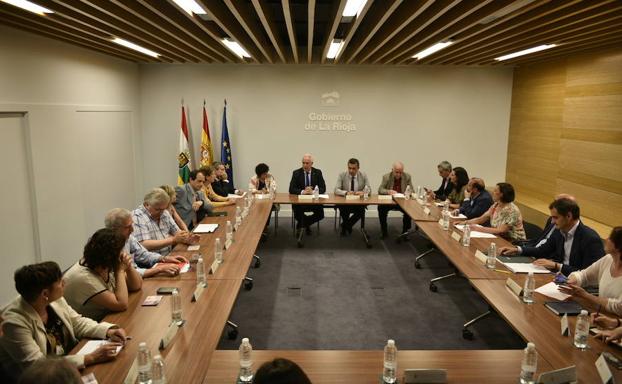 Reunión de la Mesa de coordinación regional de acogida al refugiado. 