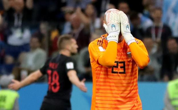 El portero de Argentina protagonizó una de las cantadas del Mundial.