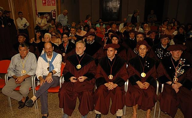 Alfaro acoge a la Cofradía del Vino en el Día del Cofrade