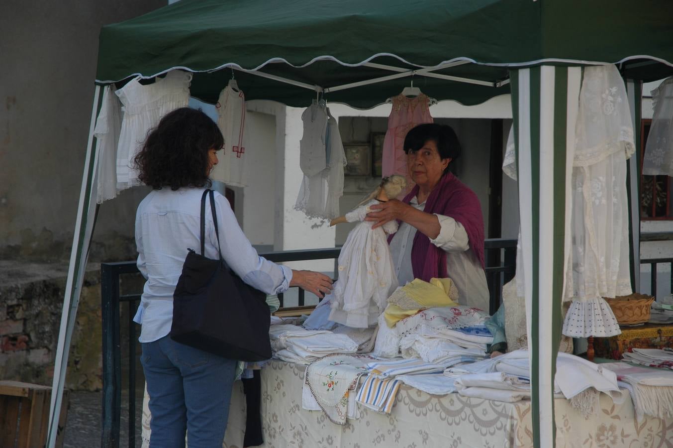 Fotos: Feria de Antigüedades de Munilla