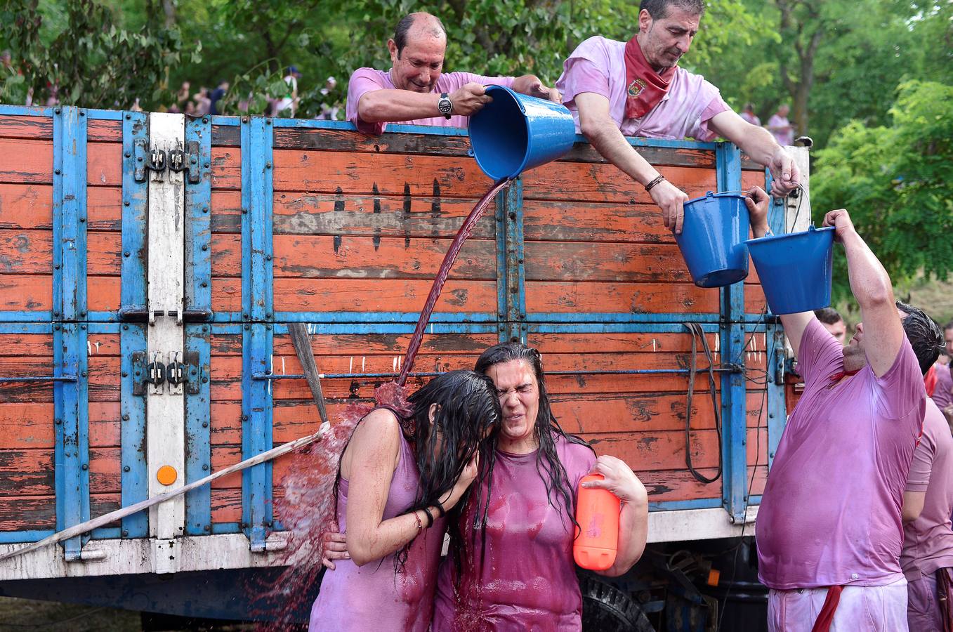 Fotos: Haro vuelve a vivir su batalla del vino