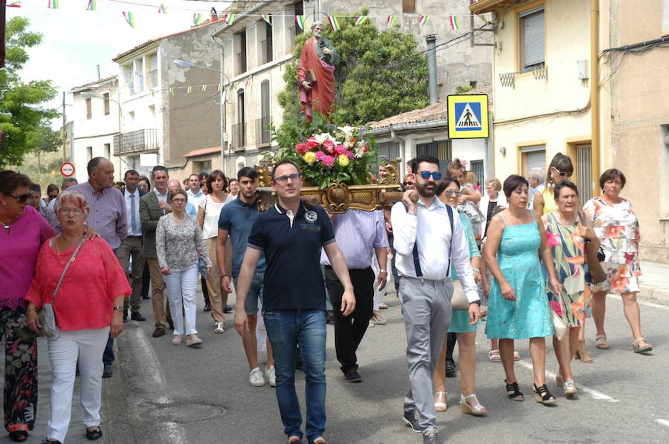 La procesión de San Pedro en Ventas del Baño.