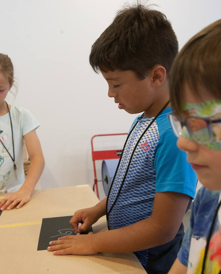 El Museo Würth aprovecha las vaciones de verano para ofertar cursos didácticos y gratuitos para los niños de Infantil, Primaria, Secundaria y Bachillerato. 