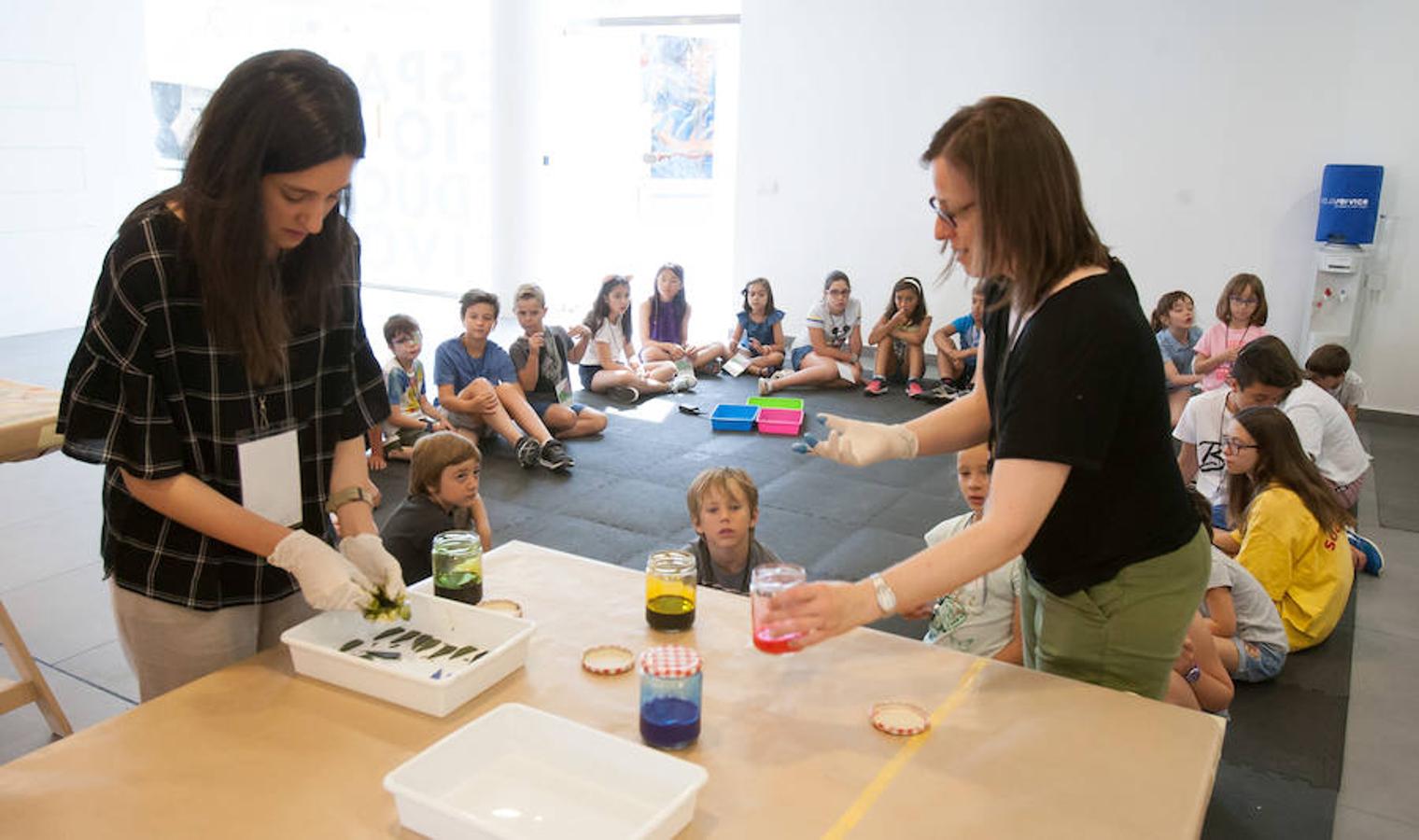 El Museo Würth aprovecha las vaciones de verano para ofertar cursos didácticos y gratuitos para los niños de Infantil, Primaria, Secundaria y Bachillerato. 