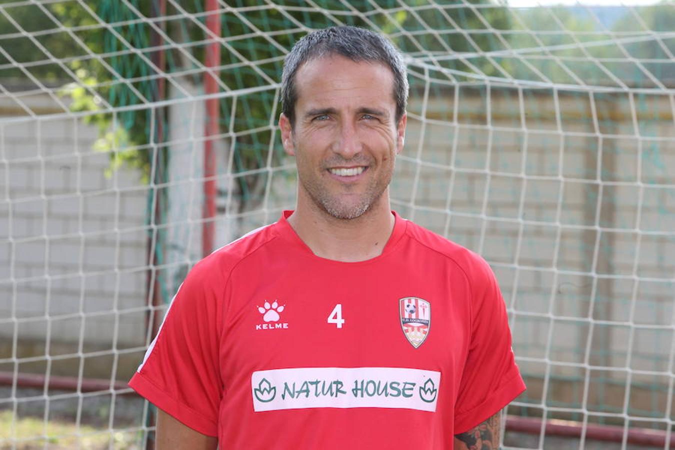 La UDL 2018/2019 se ha puesto en marcha. Con 17 jugadores en las filas del club han realizado las presentaciones a falta de completar una plantilla que, en principio, se ha diseñado para estar compensada y ser polivalente.