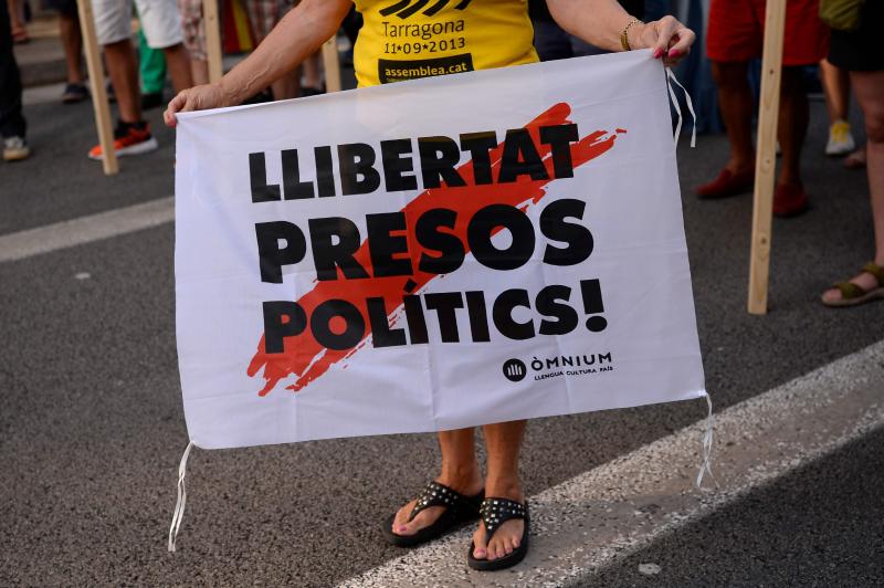 El expresident Puigdemont respalda en un mensaje desde Hamburgo la convocatoria de la ANC, Òmnium Cultural y la Asociación de Derechos Civiles de Cataluña