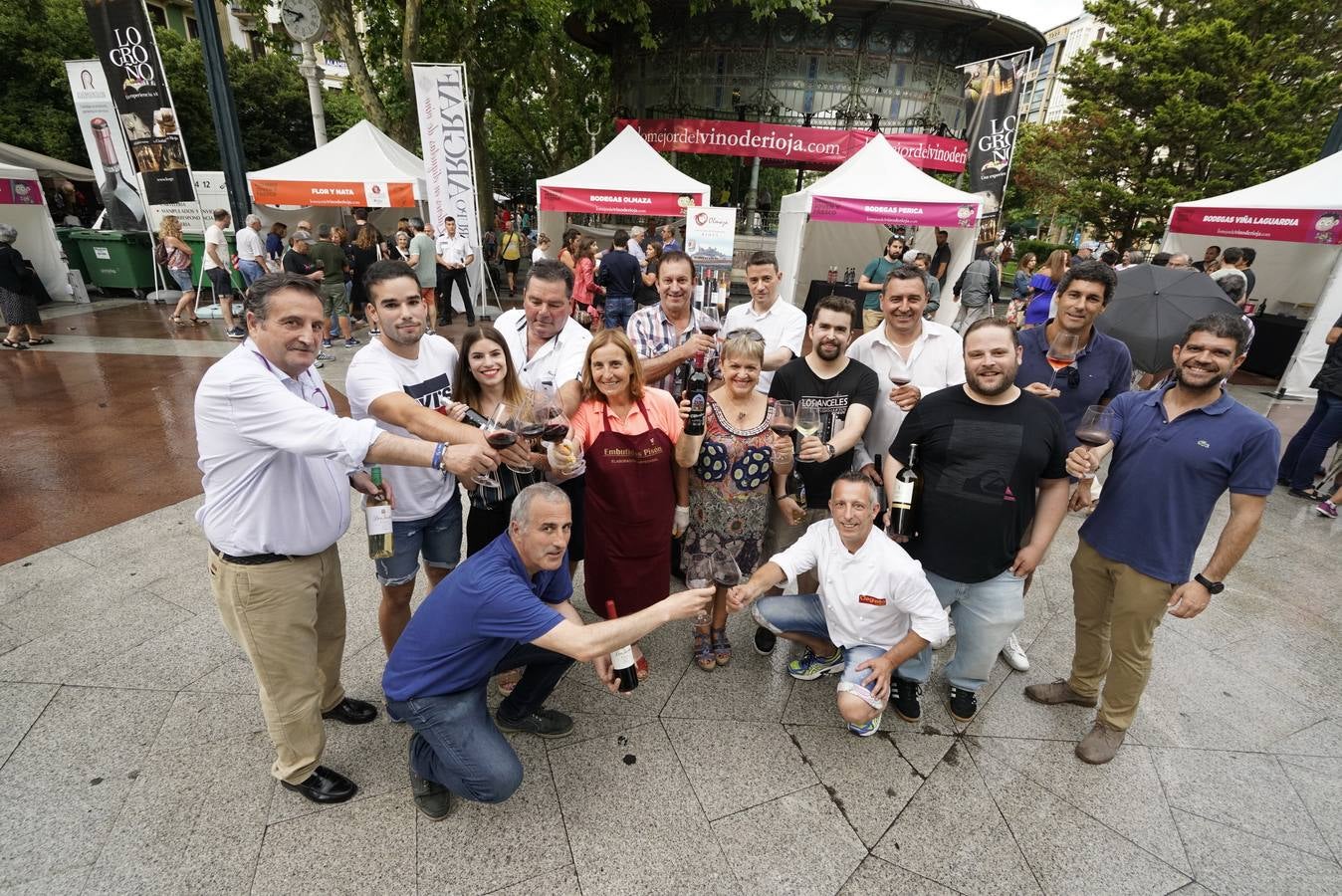 Centenares de personas probaron los vinos de Rioja en San Sebastián.