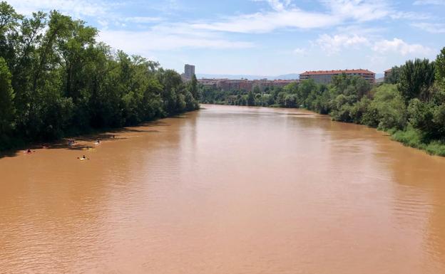 Dos personas rescatadas en la vía verde del Ebro