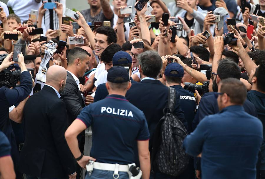 El luso desata la locura entre la afición de la Juventus, que le pide la conquista de la Champions.