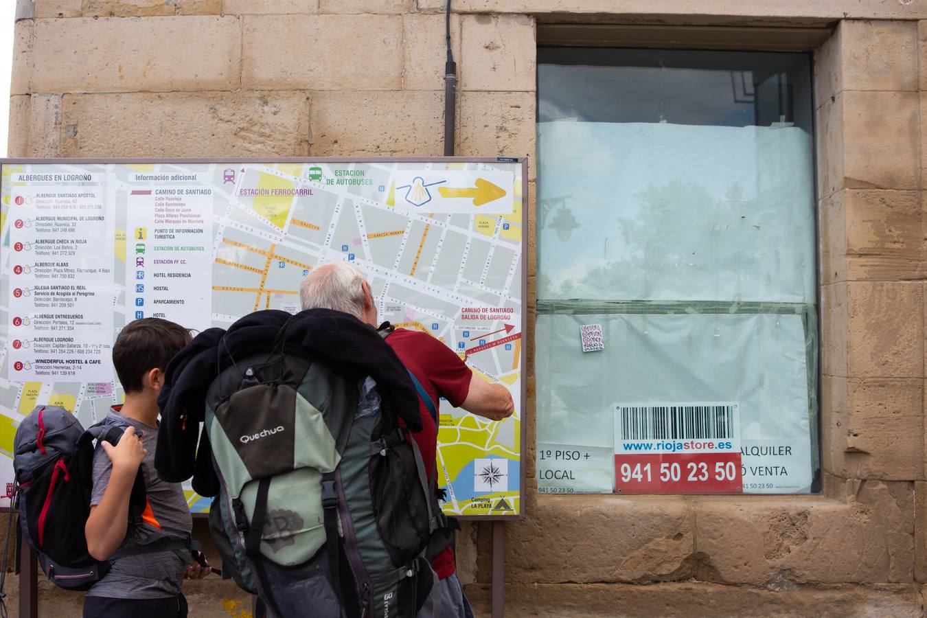 La ruta jacobea salpica las zonas de tránsito por Logroño de servicios pensados por y para los peregrinos