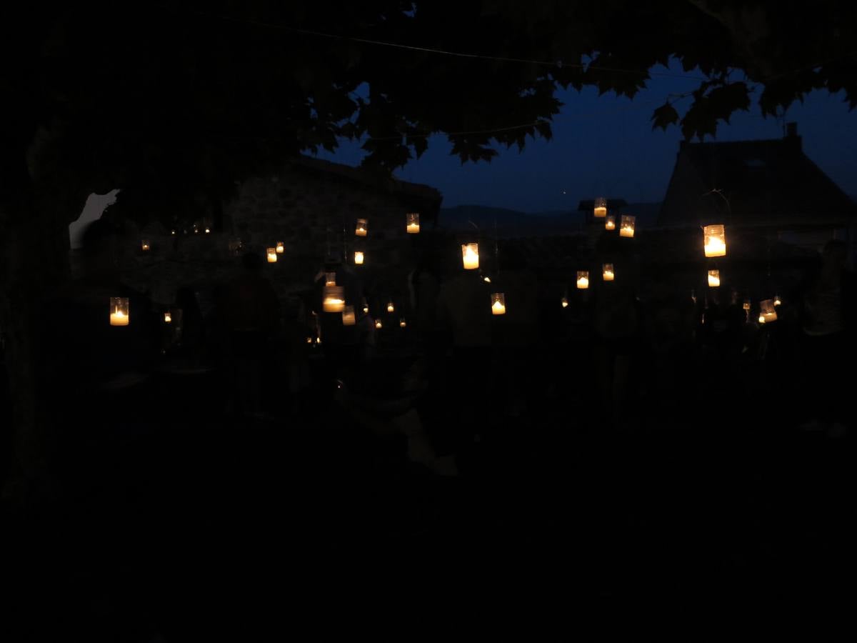 Fotos: Noche de las velas en El Rasillo