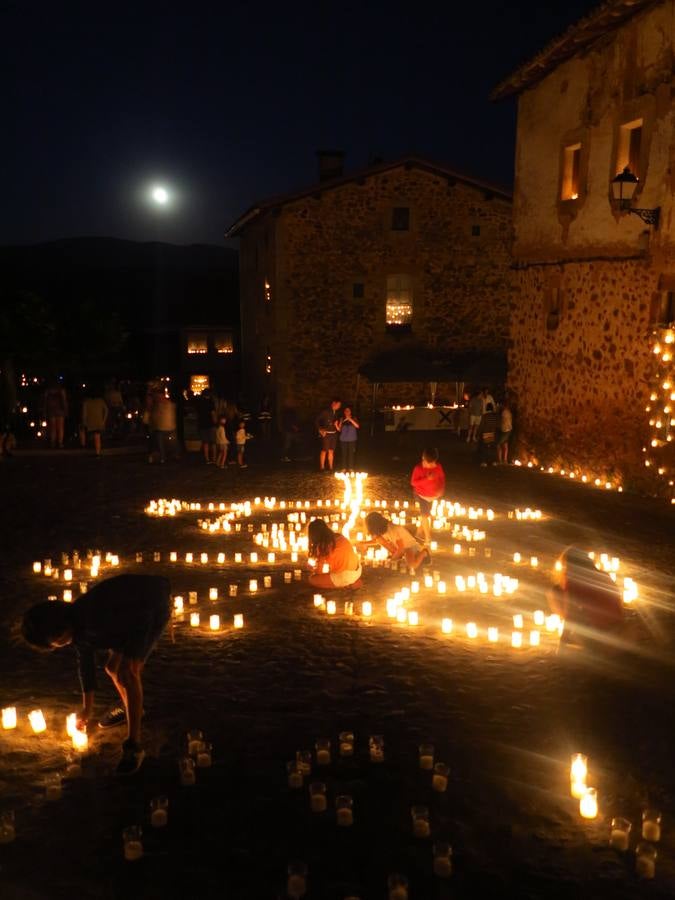Fotos: Noche de las velas en El Rasillo