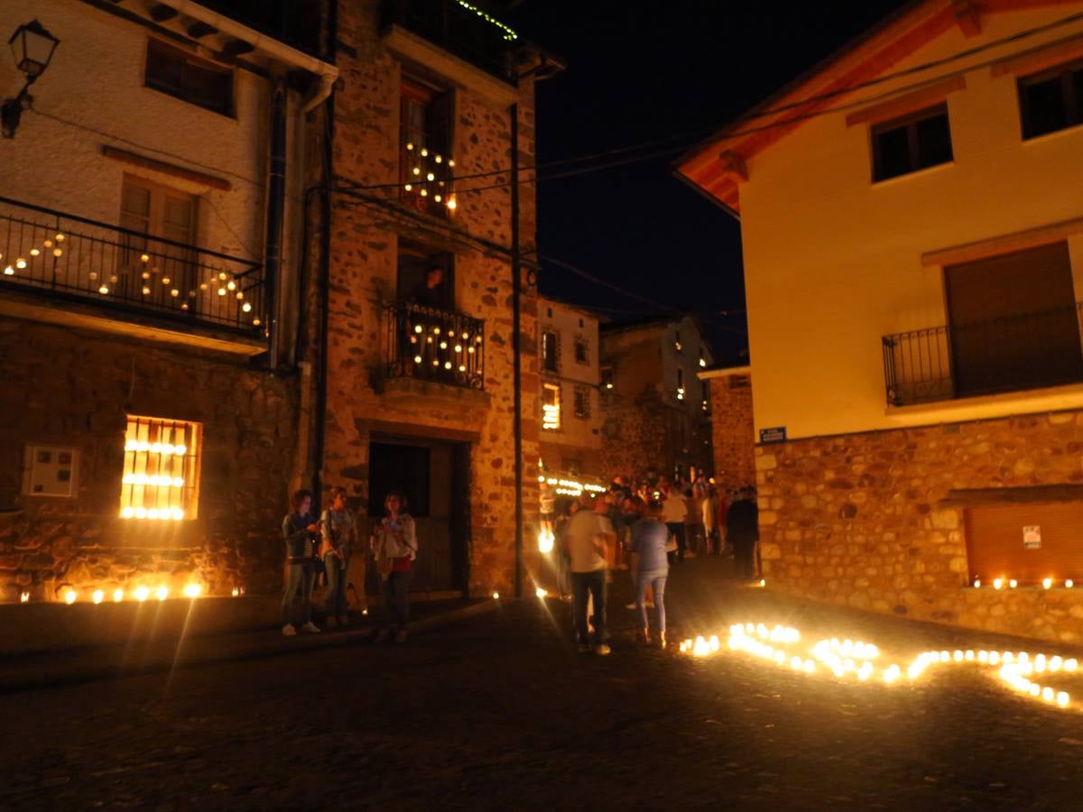 Fotos: Noche de las velas en El Rasillo